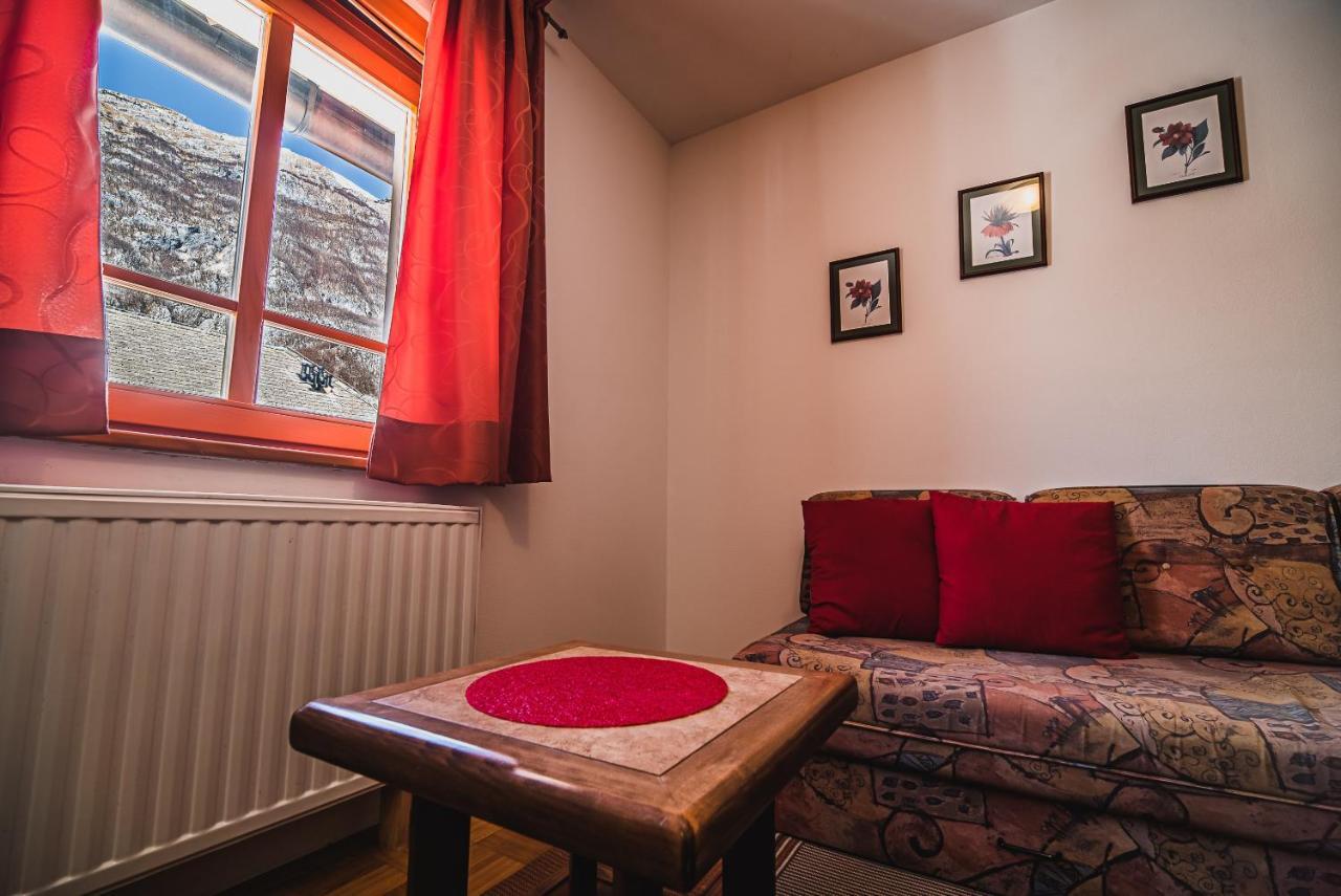 Apartments Rombon Klavdij With Free Onsite Parking Bovec Εξωτερικό φωτογραφία